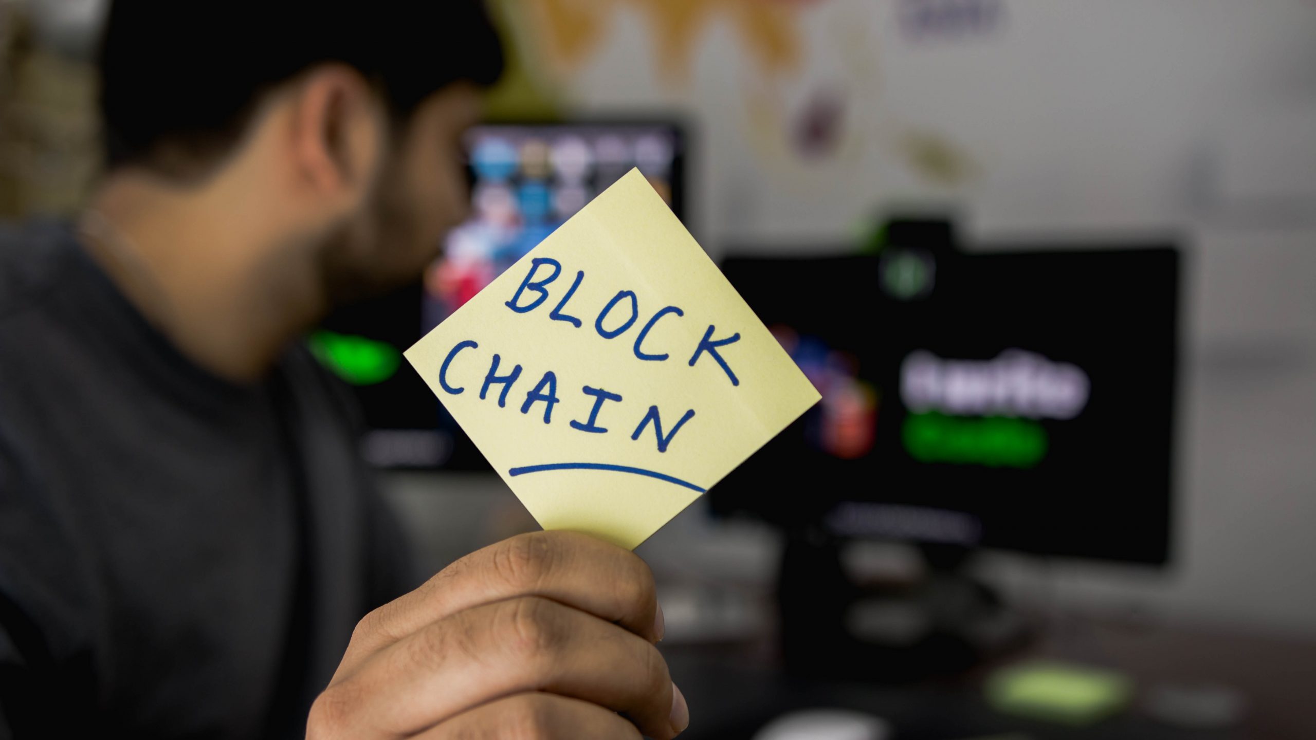  Enterprise Blockchain Solutions: What Can They Do For Your Business?