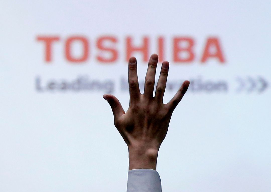  Bain Capital considering bid to take Toshiba private -sources