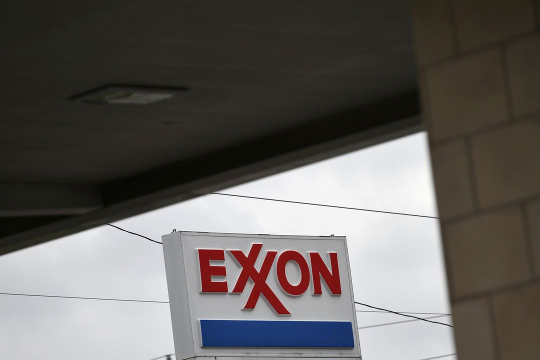  Exxon retreated from oil trading in pandemic as rivals made fortunes