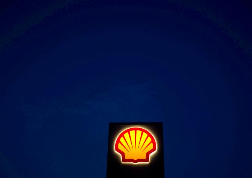 Shell expects at best steady fuel sales for first quarter