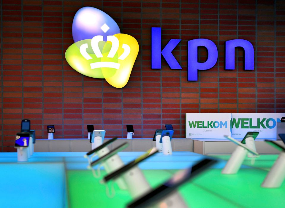  KPN shares slide after it rejects takeover offers