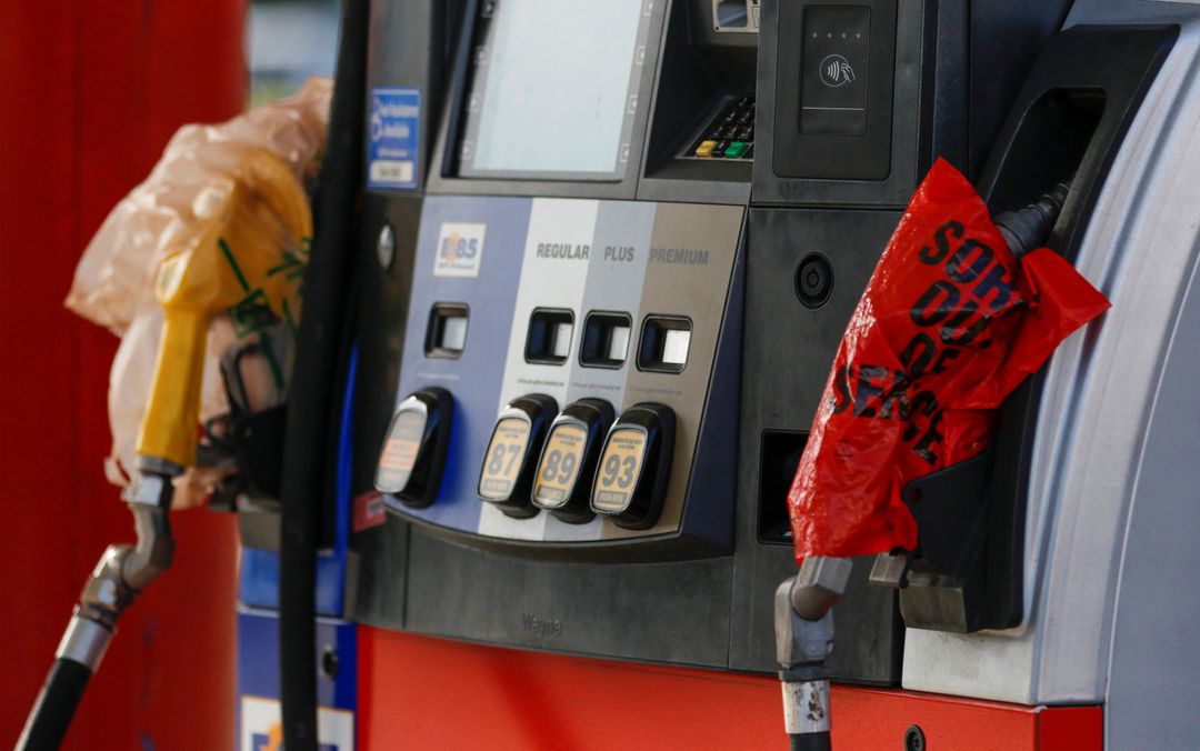  U.S. Southeast braces for fuel price rises after pipeline shutdown