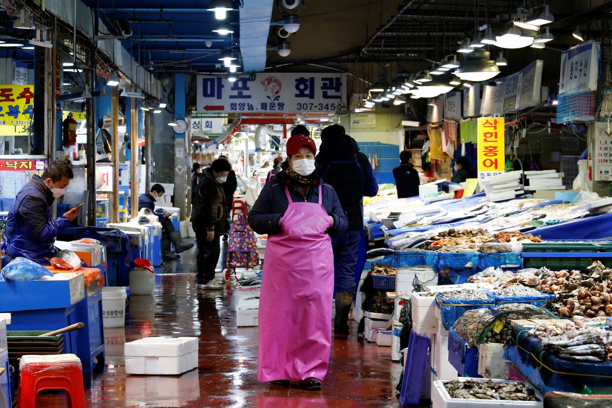  S.Korea’s inflation hits 9-year high as commodity prices jump