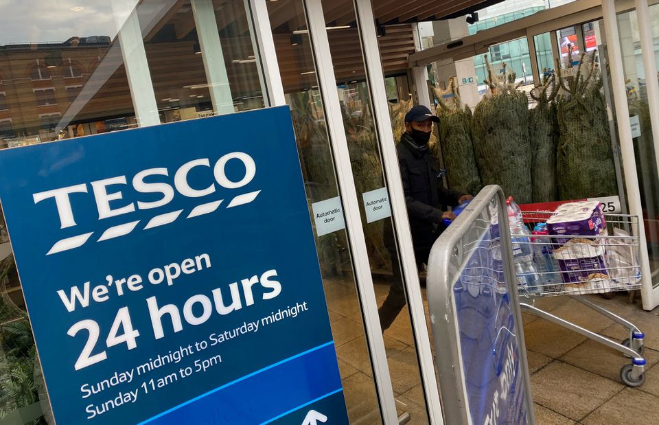  Tesco’s UK sales growth slows as pandemic restrictions ease