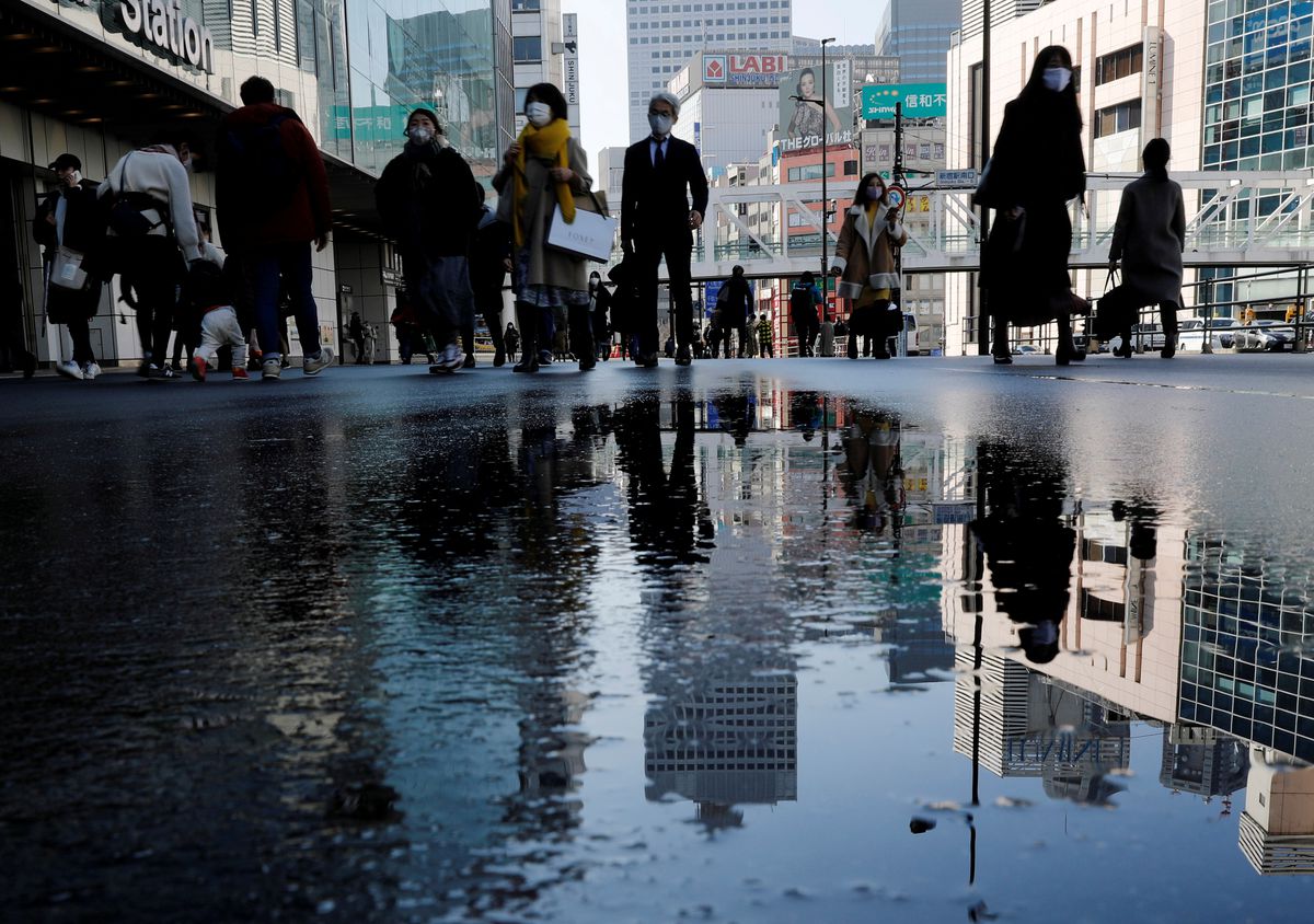  Japan to avoid recession, but Q2 growth forecasts cut sharply