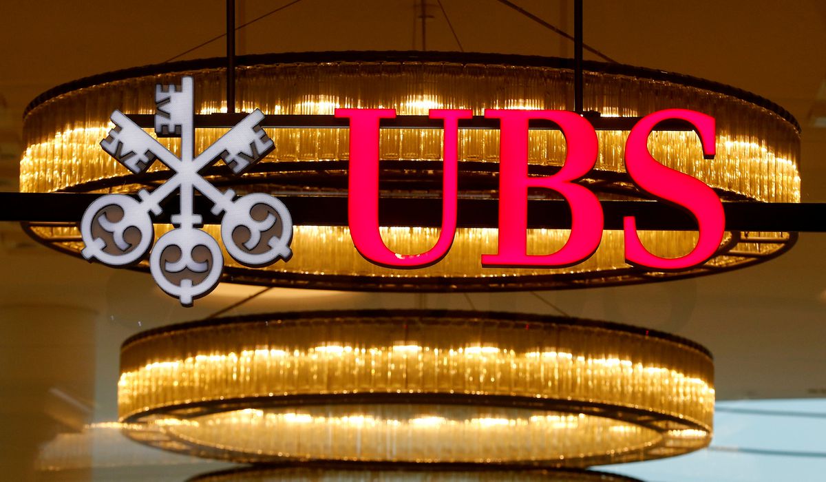  Swiss bank UBS to let most staff adopt hybrid working