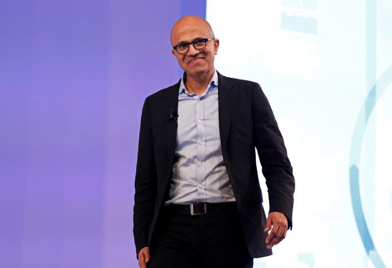  Microsoft names CEO Satya Nadella as chairman
