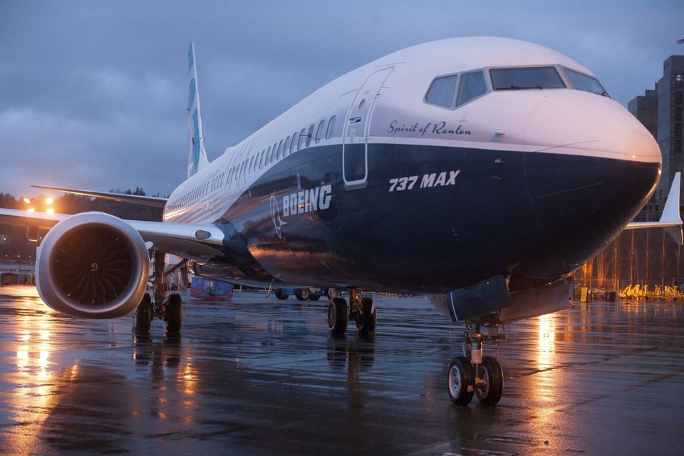  The $15 billion jet dilemma facing Boeing’s CEO
