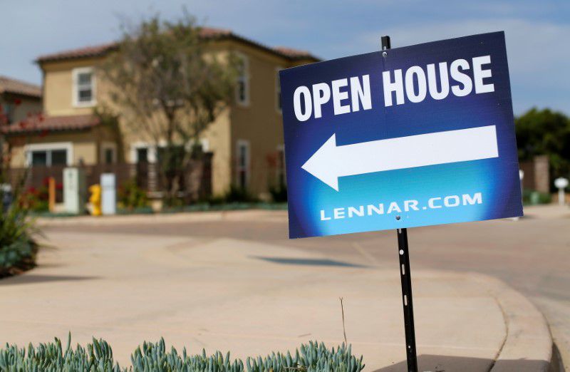  Higher prices boost Lennar profit in tight U.S. housing market