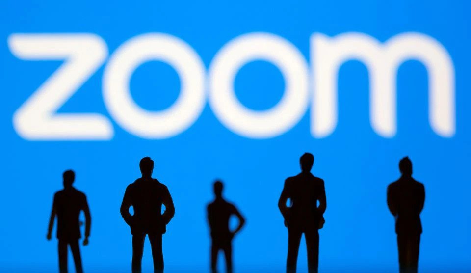  Zoom forecasts upbeat revenue, expects boost from hybrid work