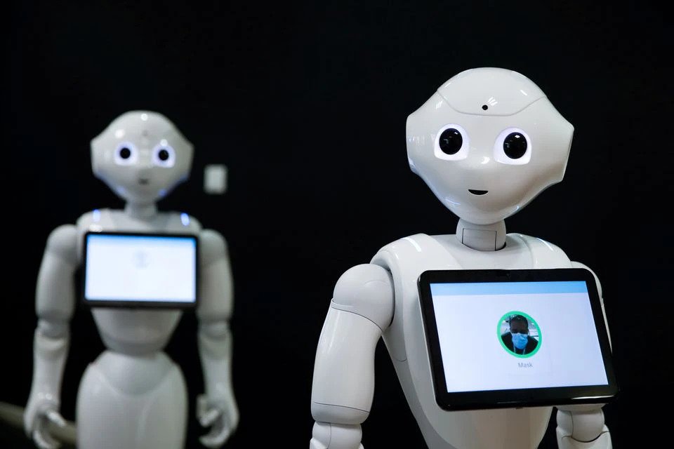  EXCLUSIVE SoftBank shrinks robotics business, stops Pepper production- sources