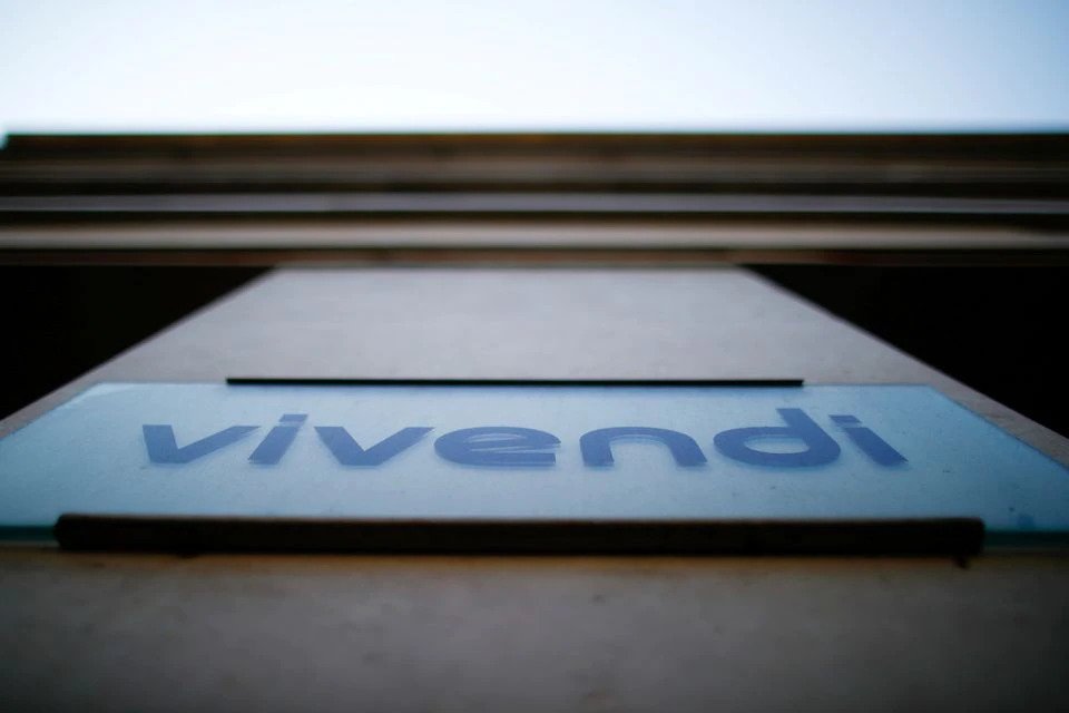  Ackman’s SPAC signs deal to buy 10% of Vivendi’s Universal