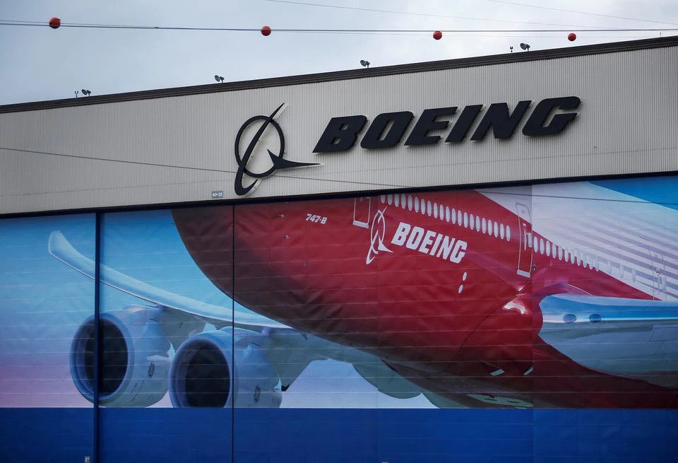  EXCLUSIVE Boeing offers new 777X freighter as Qatar eyes order, airline says