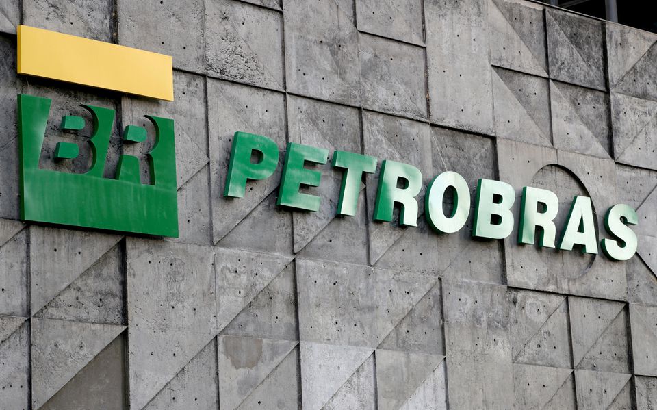  EXCLUSIVE Brazil’s Petrobras price hikes show company’s independence -CEO