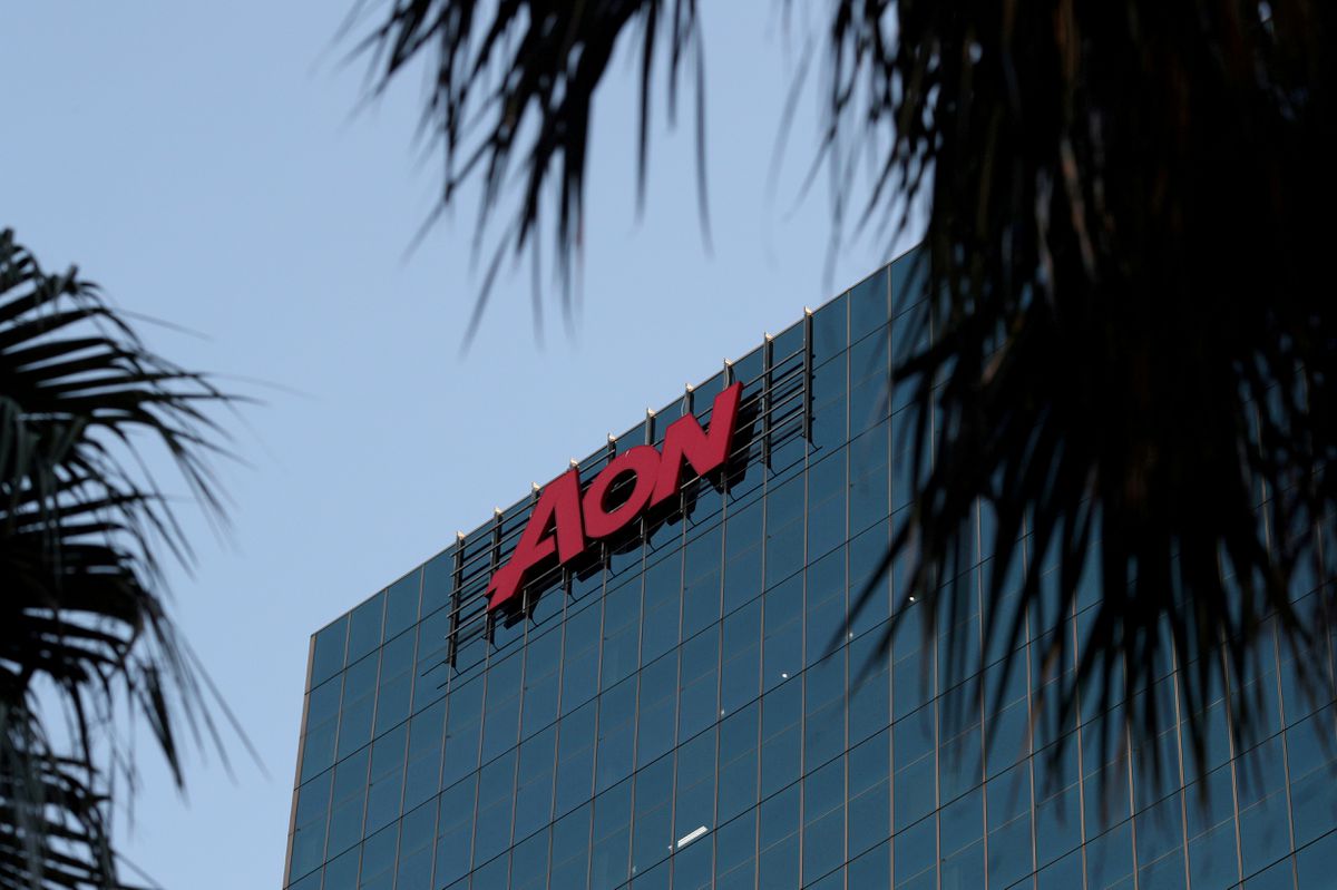  Aon, Willis halt $30 bln merger over monopoly concerns, delay