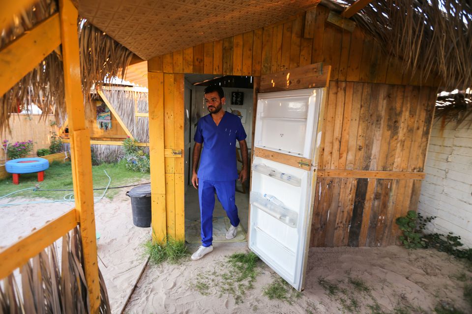  Gaza cafe complex serves up lessons in recycling alongside drinks