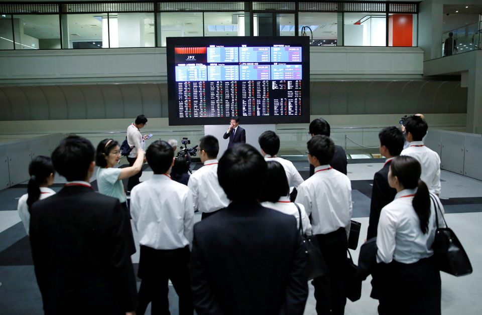  Tokyo bourse overhaul spurs prime market push for Japanese firms