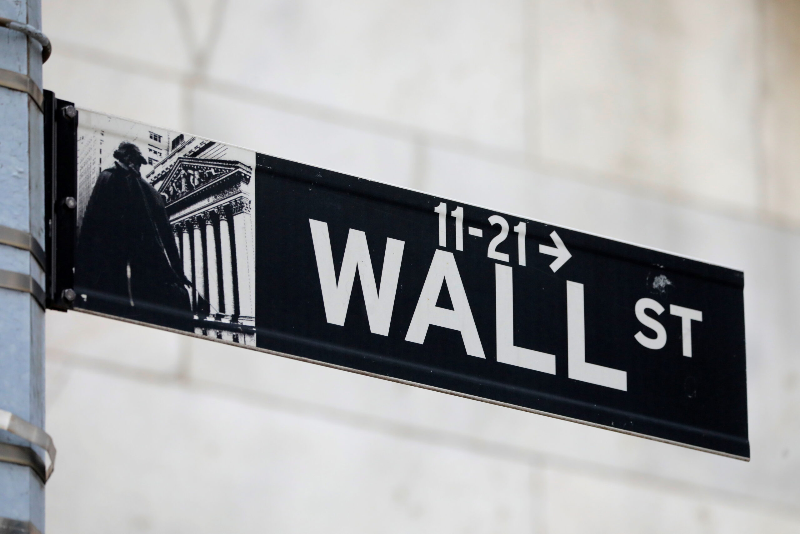  Wall St set for mixed open as focus turns to earnings, economic data