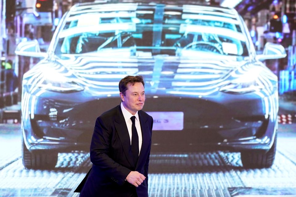  Musk begins testifying in defense of Tesla’s $2.6 bln deal for SolarCity