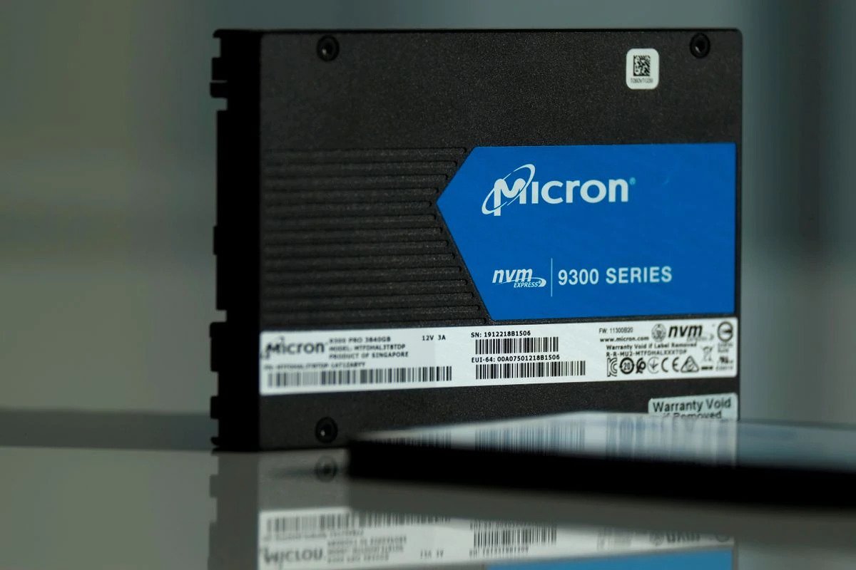  Micron sales beat expectations as chip supplies remain tight, prices high