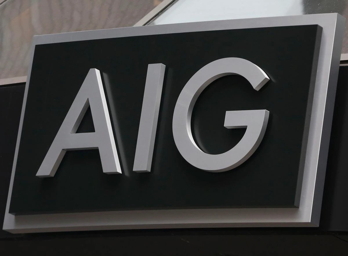  AIG to sell life and retirement unit stake to Blackstone, another with IPO