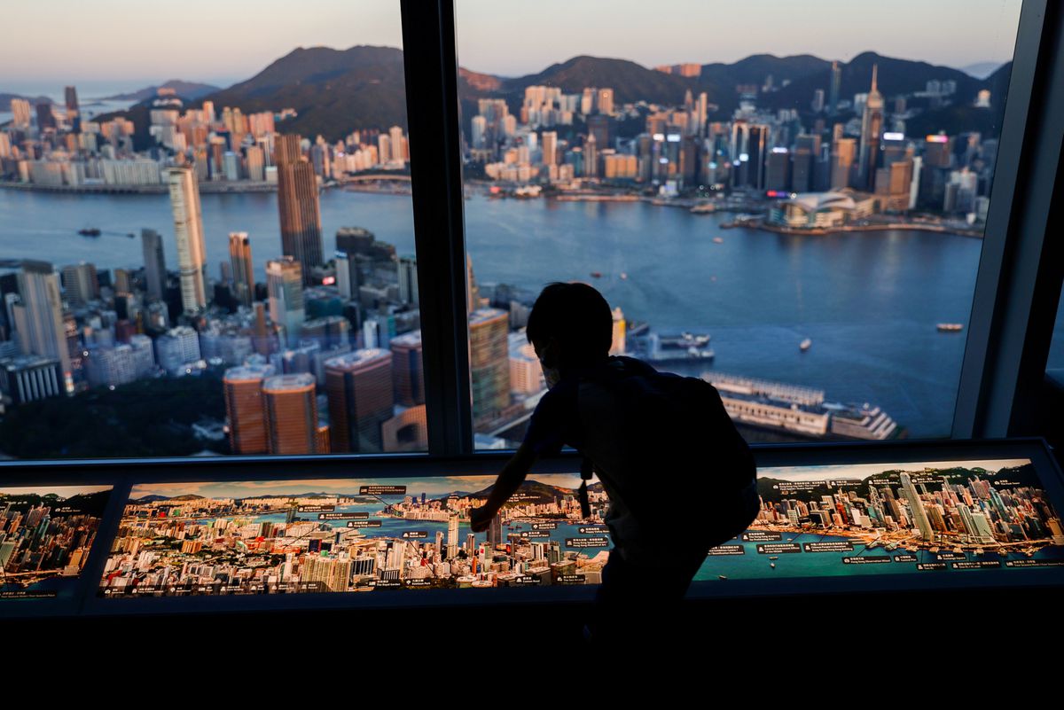  Hong Kong’s strict quarantine rules threaten to erode allure of financial hub