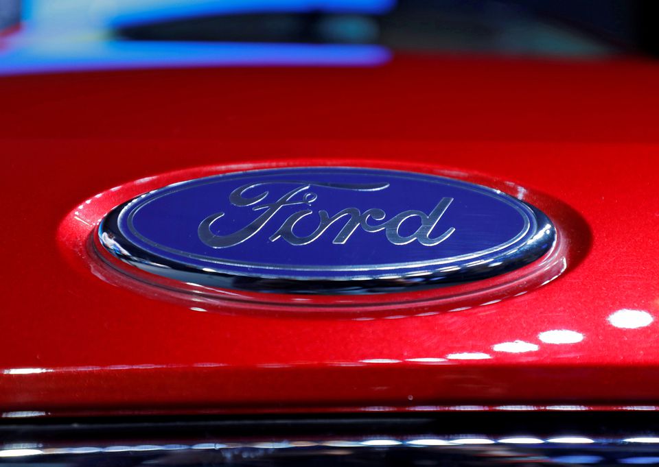  Ford counterattacks in ‘cruise’ dispute with GM