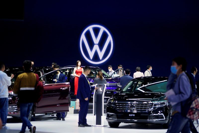  Wolfsburg, we have a problem: How Volkswagen stalled in China