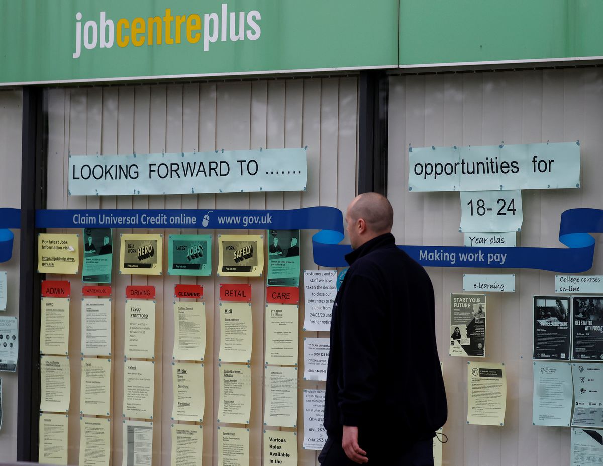  UK employers have strongest hiring plans in over 8 years, survey shows