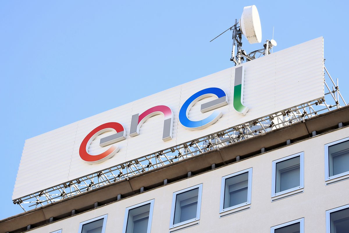  Italy’s Enel cranks up spending to become carbon-free by 2040