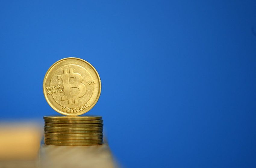  Bitcoin skids to six-month low as fears of Ukraine conflict shake markets
