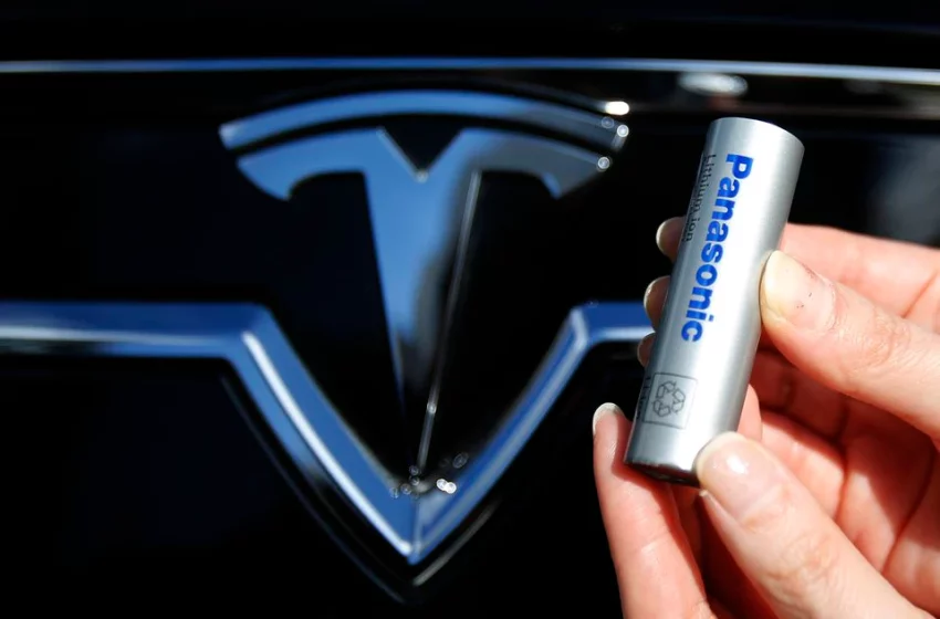  Panasonic to begin mass producing new Tesla battery by end-March 2024