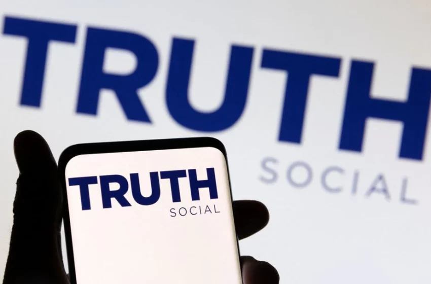  Trump’s Truth Social tops downloads on Apple App Store; many waitlisted
