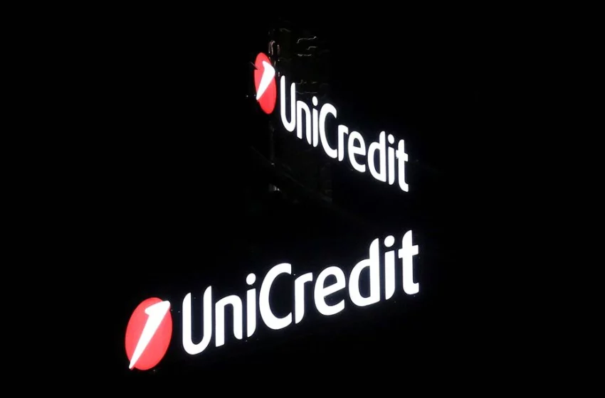  UniCredit considers quitting Russia as markets watch for sovereign debt payment