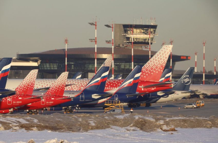Moscow says all foreign leased aircraft will remain in Russia