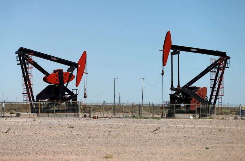  Oil prices pushed up by low chances of OPEC+ supply boost