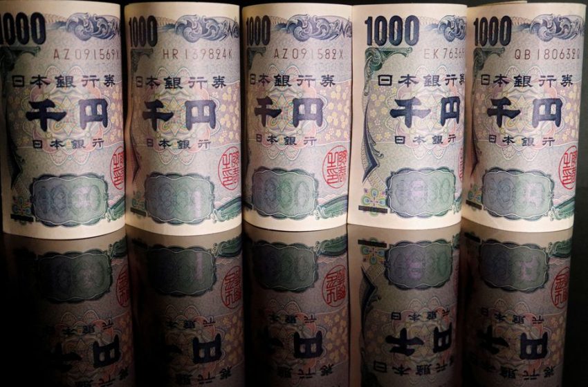  Japan ramps up intervention threats after yen slides past key 150 level