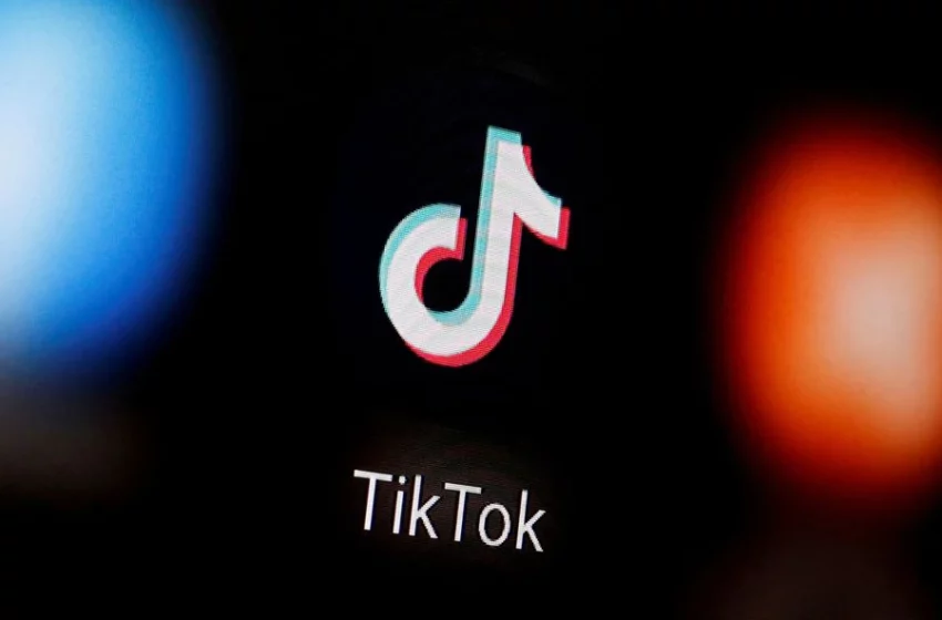  U.S. lawmakers include ban on TikTok on government devices in spending proposal