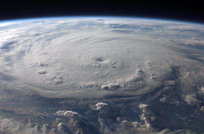  Cyclone Tej Threatens Oman’s Dhofar Region; Authorities Prepare for Impact