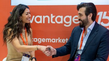 Vantage Illuminates iFX Expo Dubai 2025 with Stellar Showcase and Celebrations