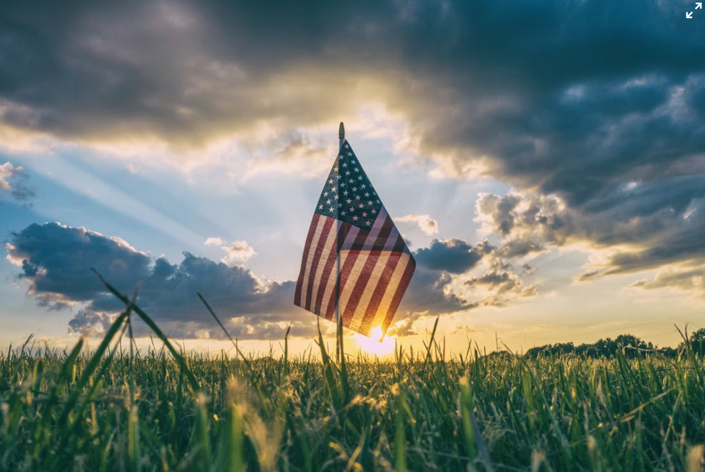 U.S. Senator Pushes for Immediate Crypto Regulation as America Risks Falling Behind