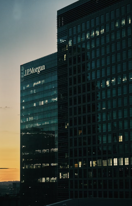 Trump Alleges JPMorgan and Bank of America Rejected His Business, Eyes Executive Order to Curb ‘Ideological Debanking’