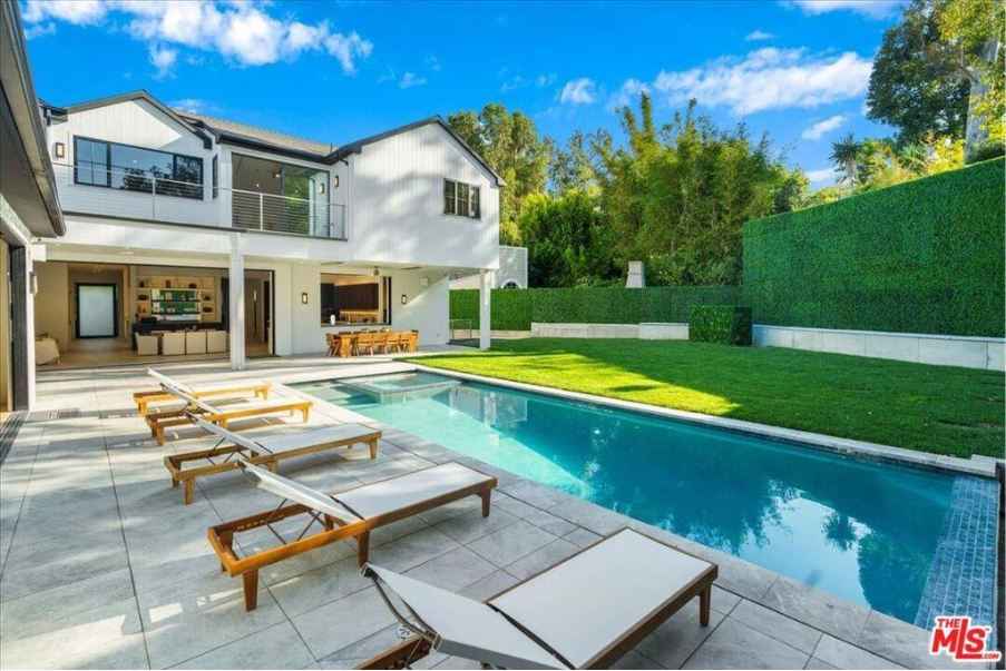 Rodeo Realty Inc and Brentwood Estate