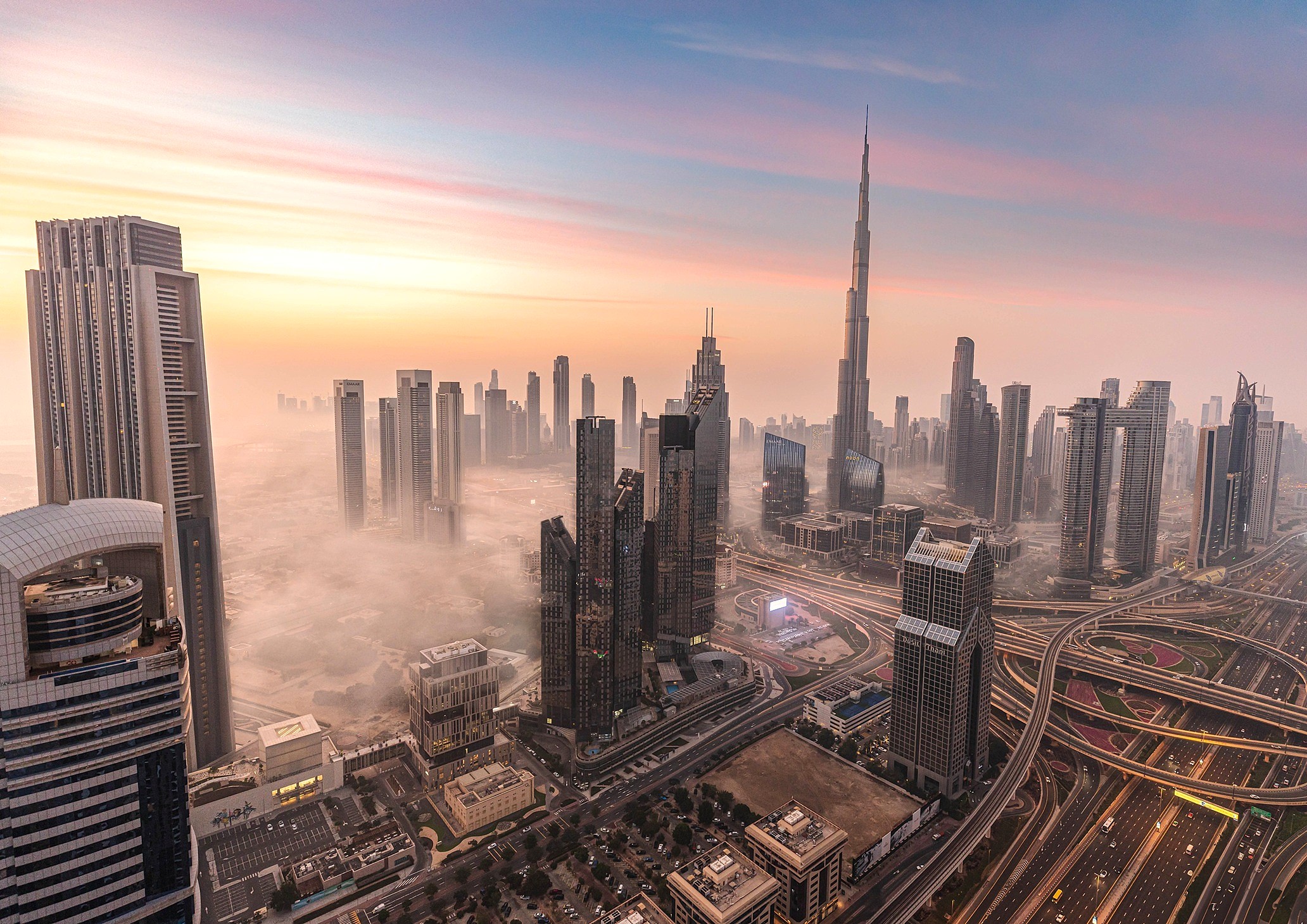 BUOYANT DUBAI REAL ESTATE MARKET ROUNDS OFF LANDMARK YEAR WITH DECEMBER SURGE