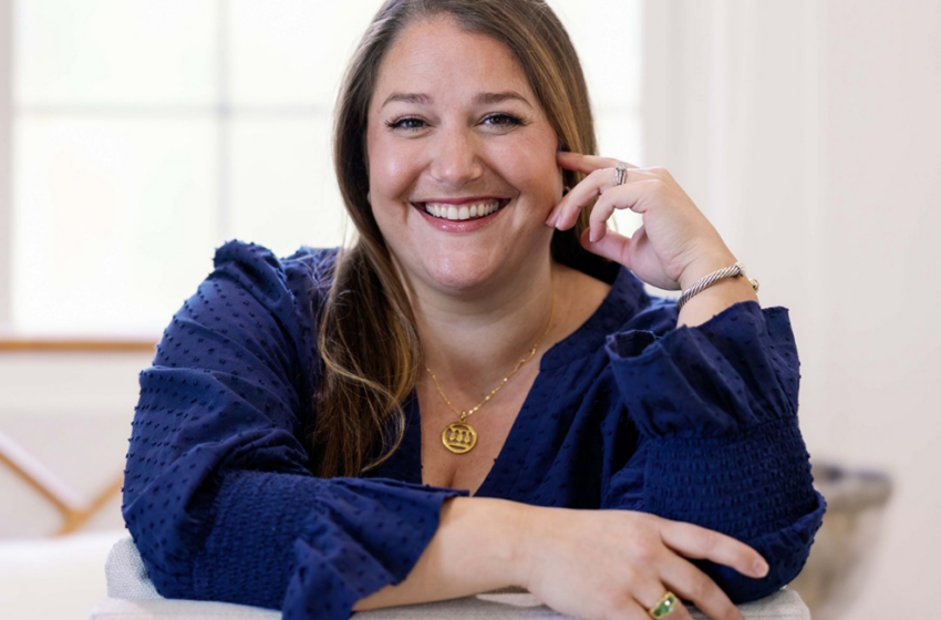 SMITH & ASSOCIATES REAL ESTATE HONORS KATIE CROWE WITH THE MARY SMITH CONOVER CITIZEN AWARD